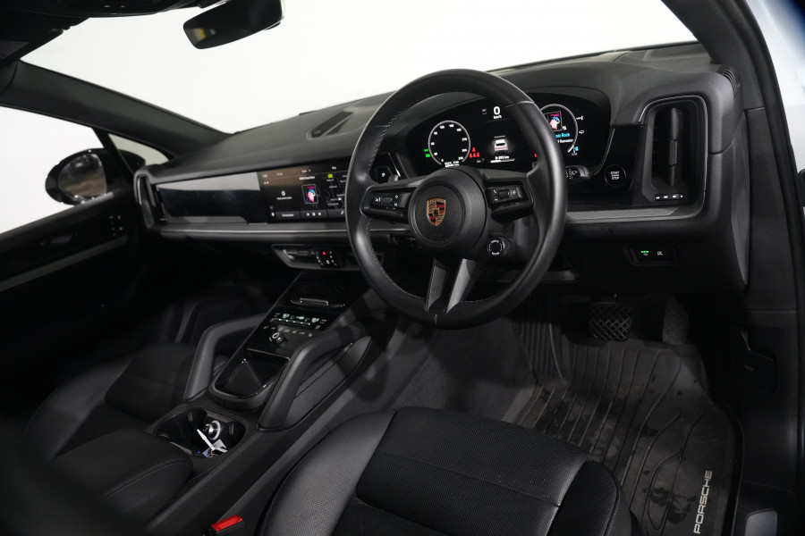 2023 Porsche Cayenne SUV