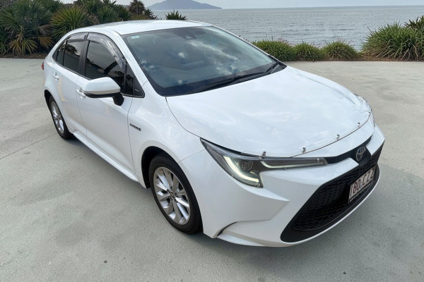2021 Toyota Corolla ZWE211R SX Hybrid Sedan Image 1