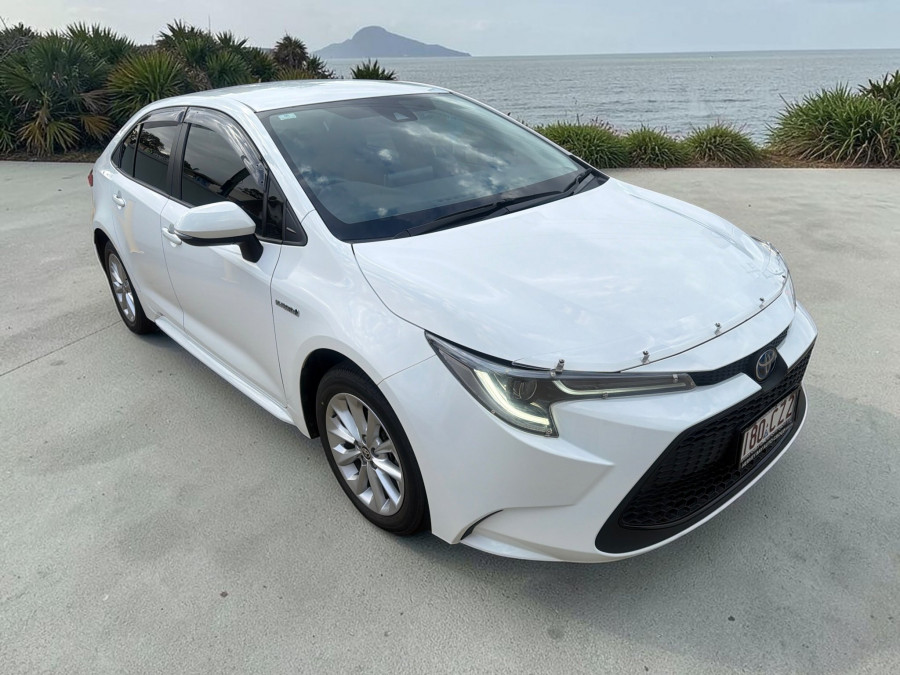 2021 Toyota Corolla ZWE211R SX Hybrid Sedan Image 1