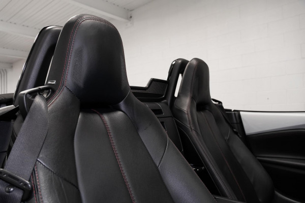 2015 Mazda MX-5 ND GT Convertible image 9