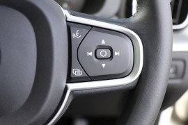 2019 Volvo XC60 UZ D4 Momentum Suv