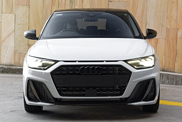 2026 MY25 Audi A1 GB 40 TFSI S line Hatch image 4