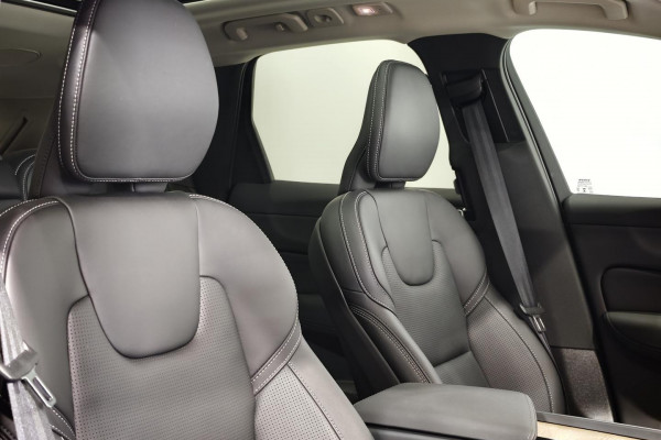 2025 MY26 Volvo XC60 UZ Ultra B5 Dark SUV Image 10