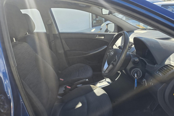 2015 MY16 Hyundai Accent RB3 Active Hatch Image 10