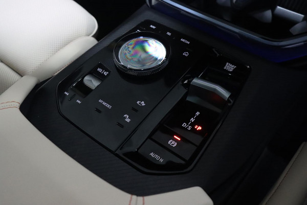 2025 BMW X3 G45 20 xDrive SUV image 17