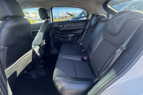 2023 MY22 Honda HR-V  e:HEV L SUV Image 13