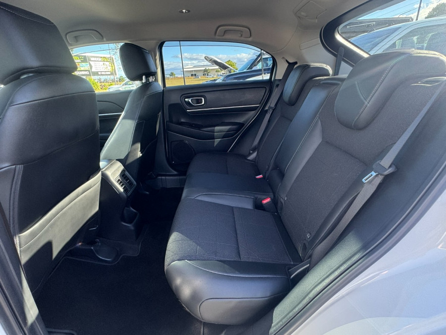 2023 MY22 Honda HR-V  e:HEV L SUV Image 13
