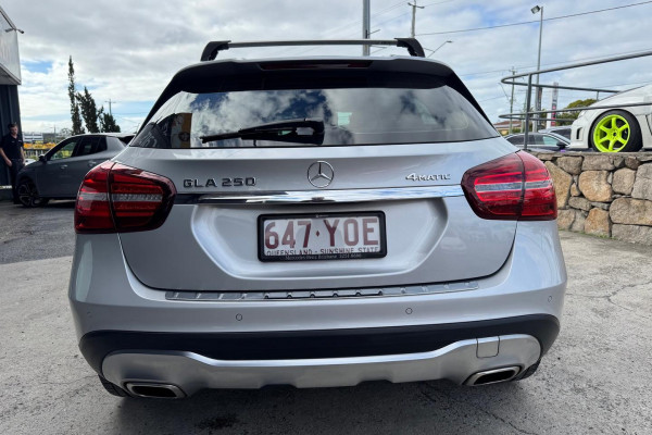 2017 Mercedes-Benz GLA-Class X156 GLA250 SUV Image 7