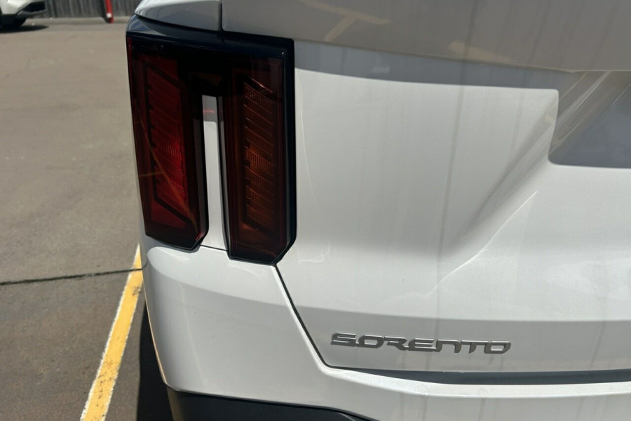 2025 Kia Sorento MQ4 PE Sport SUV Image 13