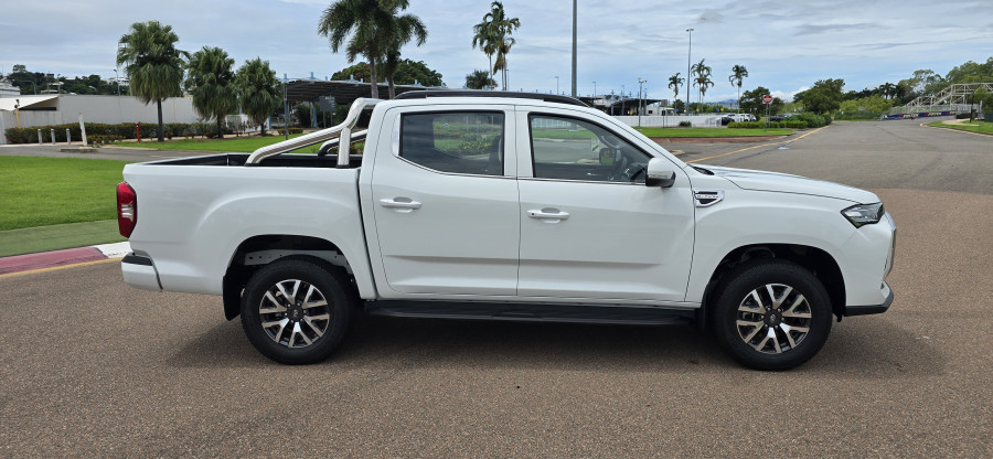 2026 MY25 LDV T60 SK8C Max PRO Ute Image 12
