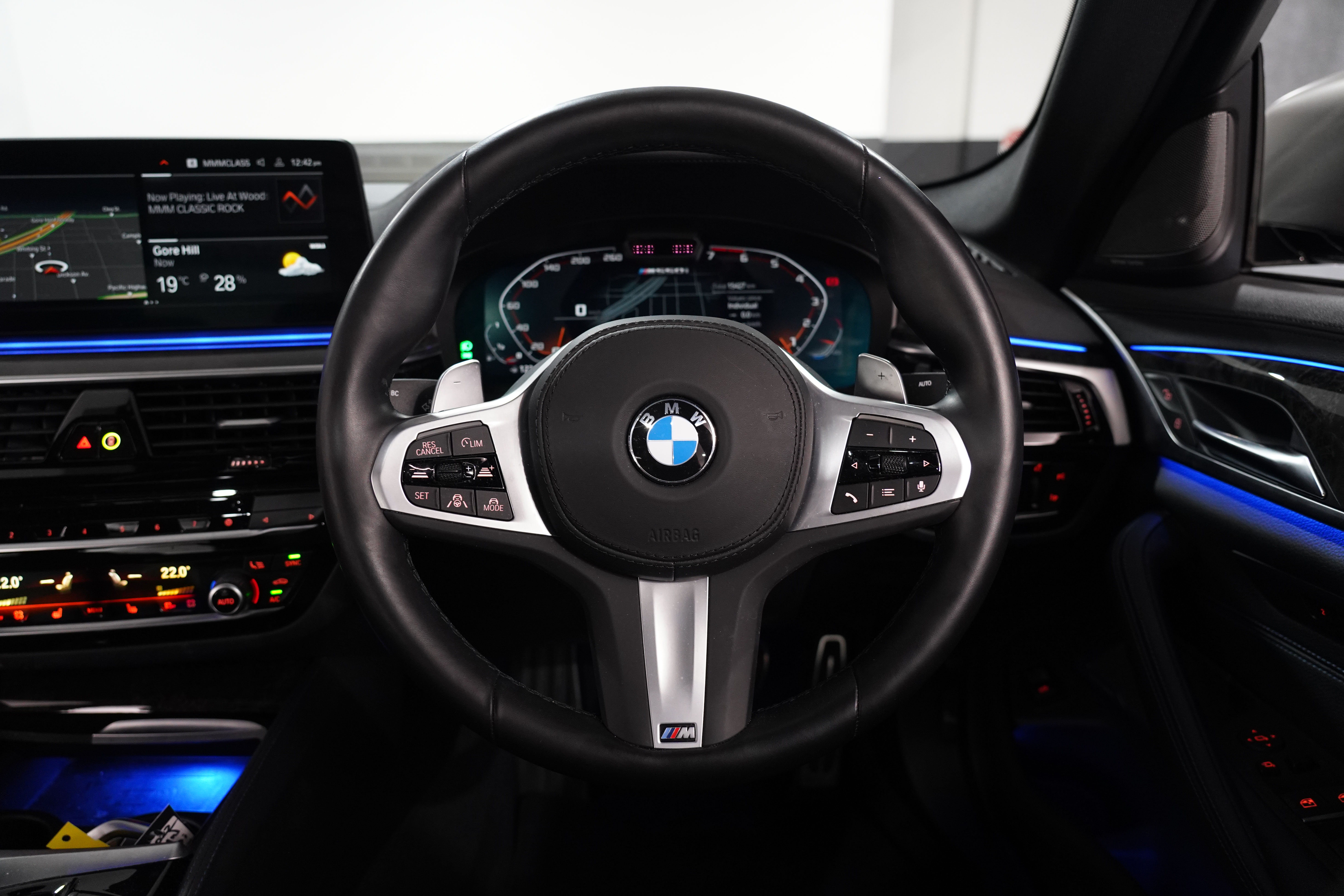 2022 BMW V8TT M550i Xdrive Pure Lci Sedan Image 31
