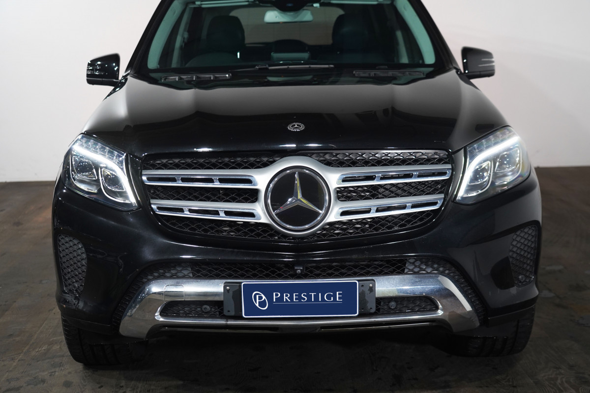 2017 Mercedes-Benz Gls 350 D 4matic SUV Image 3