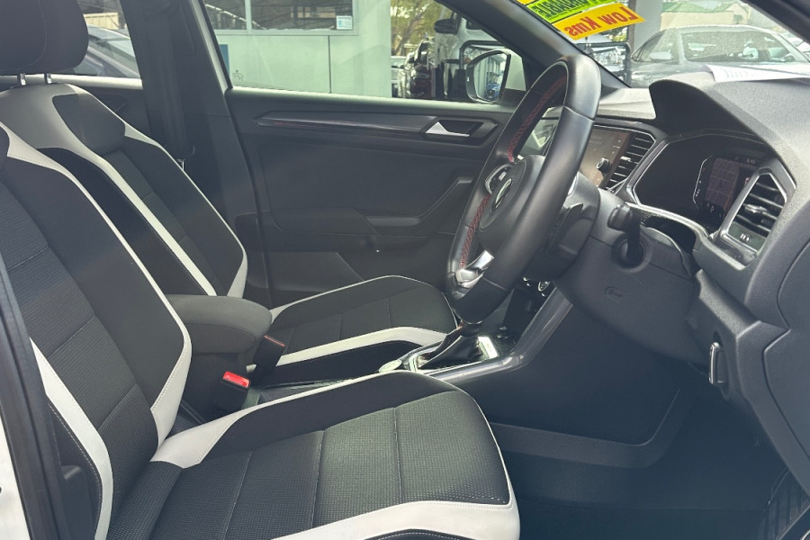 2021 Volkswagen T-Roc A11 140TSI Sport SUV Image 16