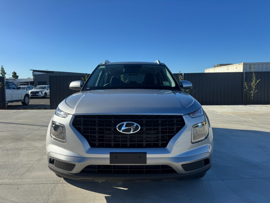 2026 Hyundai Venue QX.V5 Active SUV Image 3