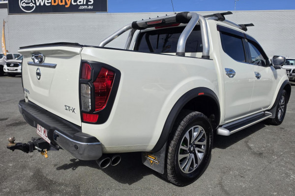2018 Nissan Navara D23 Series 3 ST-X King Cab Pickup Image 7