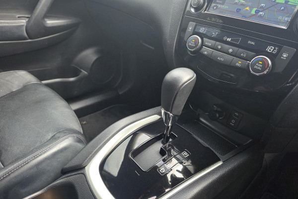 2016 Nissan X-Trail T32 ST-L SUV Image 21