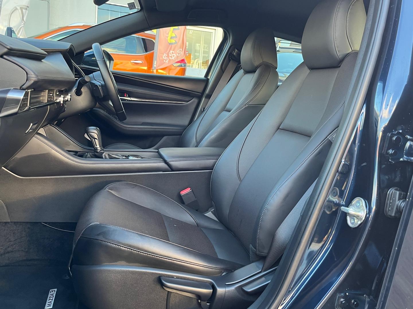 2023 Mazda 3 BP Series G20 Touring Hatch Image 12