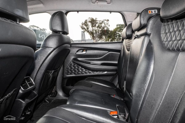 2018 MY19 Hyundai Santa Fe TM Elite SUV Image 18