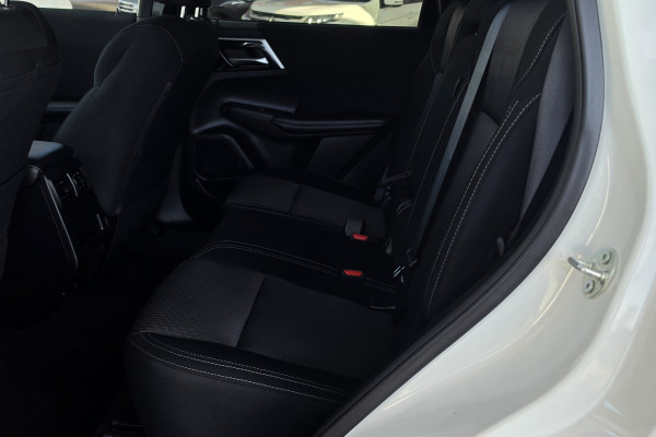 2024 Mitsubishi Outlander ZM LS SUV Image 10