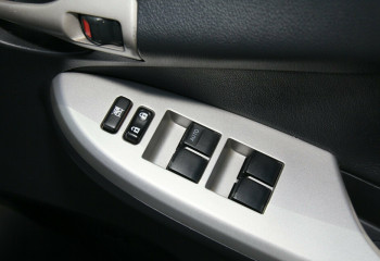 2007 Toyota Corolla ZZE122R 5Y Ultima Sedan