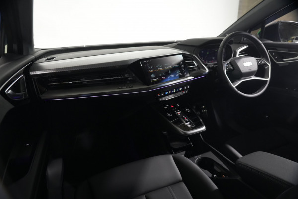 2025 Audi Q4 e-tron F4 45 SUV Image 14