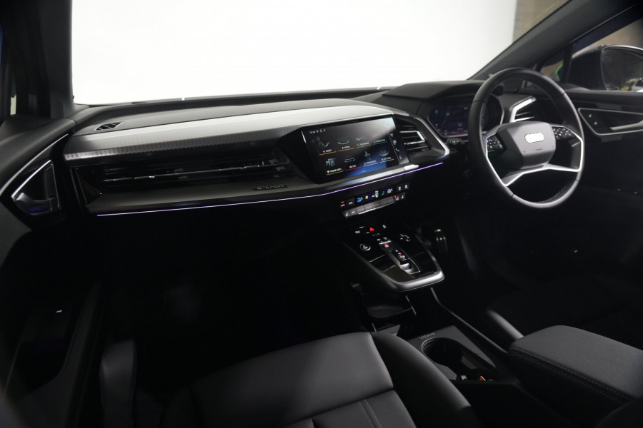 2025 Audi Q4 e-tron F4 45 SUV Image 14