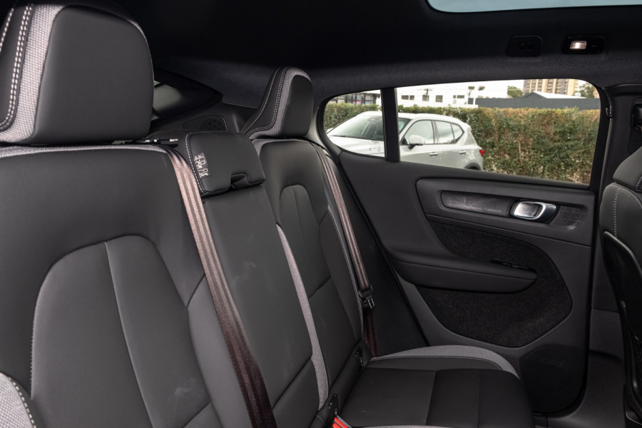 2023 Volvo C40 XK Recharge Twin Pure Electric SUV Image 9