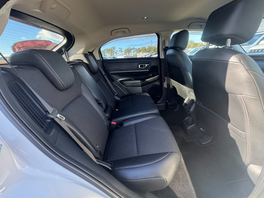 2023 MY22 Honda HR-V  e:HEV L SUV Image 10