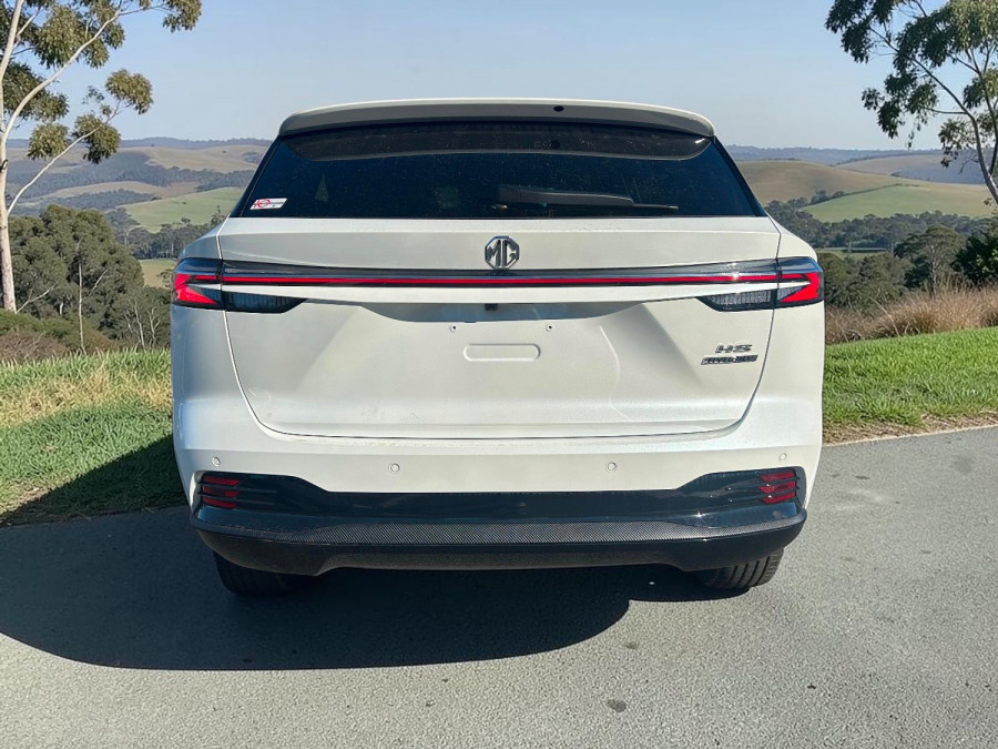 2025 MG HS AS33H Essence Hybrid+ SUV Image 4