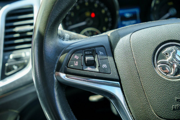 2014 Holden Calais VF V Sedan Image 10
