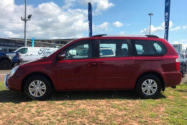 2013 Kia Grand Carnival VQ  Si Wagon