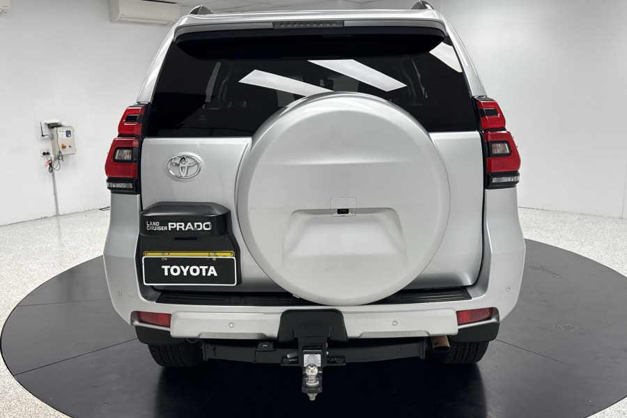 2021 Toyota LandCruiser Prado GDJ150R GXL SUV Image 10