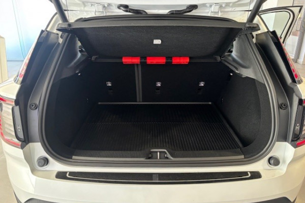 2024 MY25 Volvo EX30  Single Motor Extended Range Ultra SUV Image 14