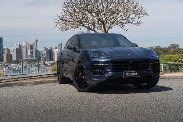 2024 Porsche Cayenne GTS SUV