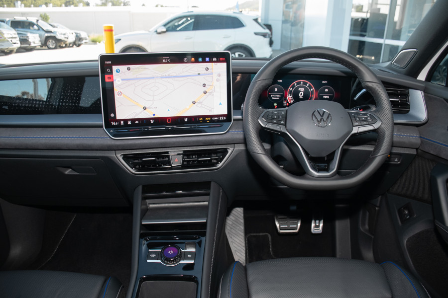 2025 MY26 Volkswagen Tayron R4 195TSI R-Line SUV