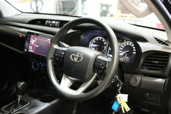 2022 Toyota HiLux TGN121R WorkMate Cab Chassis Image 21