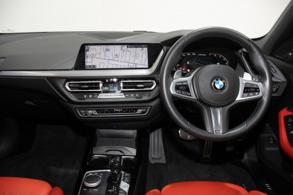 2021 BMW 1 Series M135i xDrive Hatch image 26