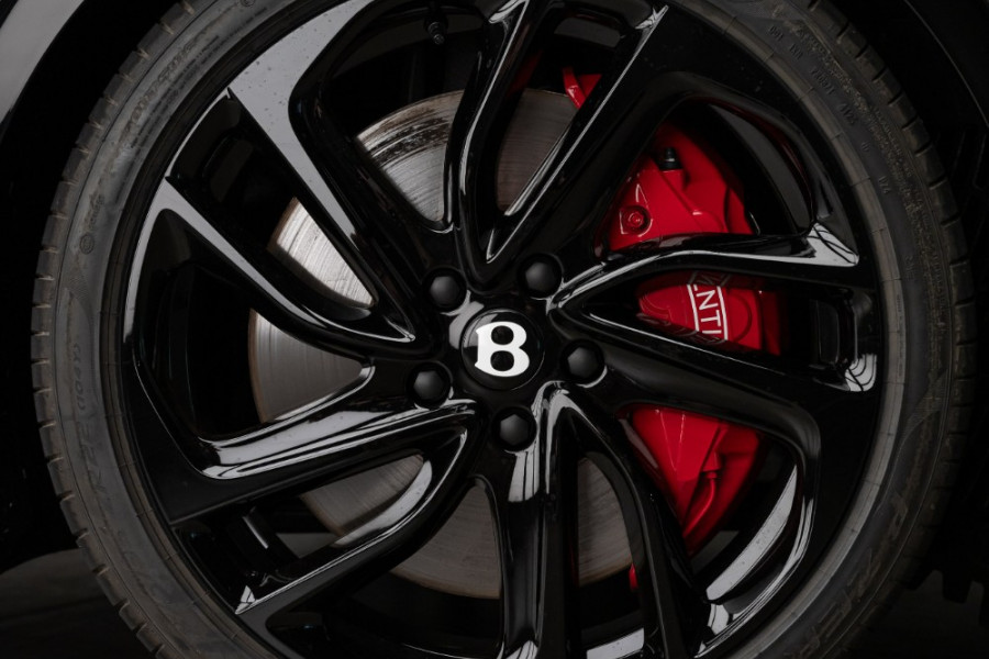 2025 Bentley Flying Spur 3S Speed V8 Sedan