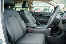 2025 GWM Ora ES11 Standard Range Hatch