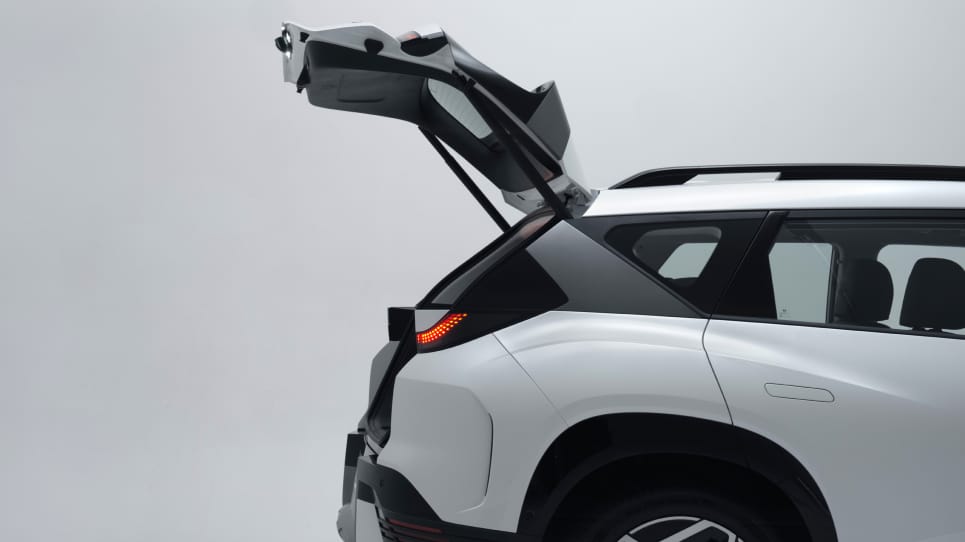 Smart Power Tailgate Image