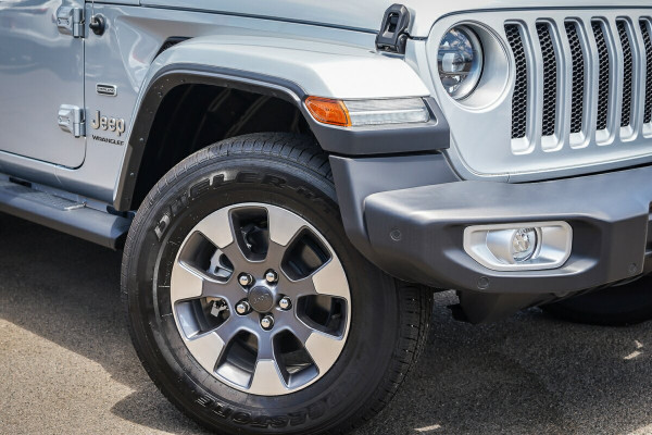 2023 Jeep Wrangler JL Unlimited Overland SUV Image 5