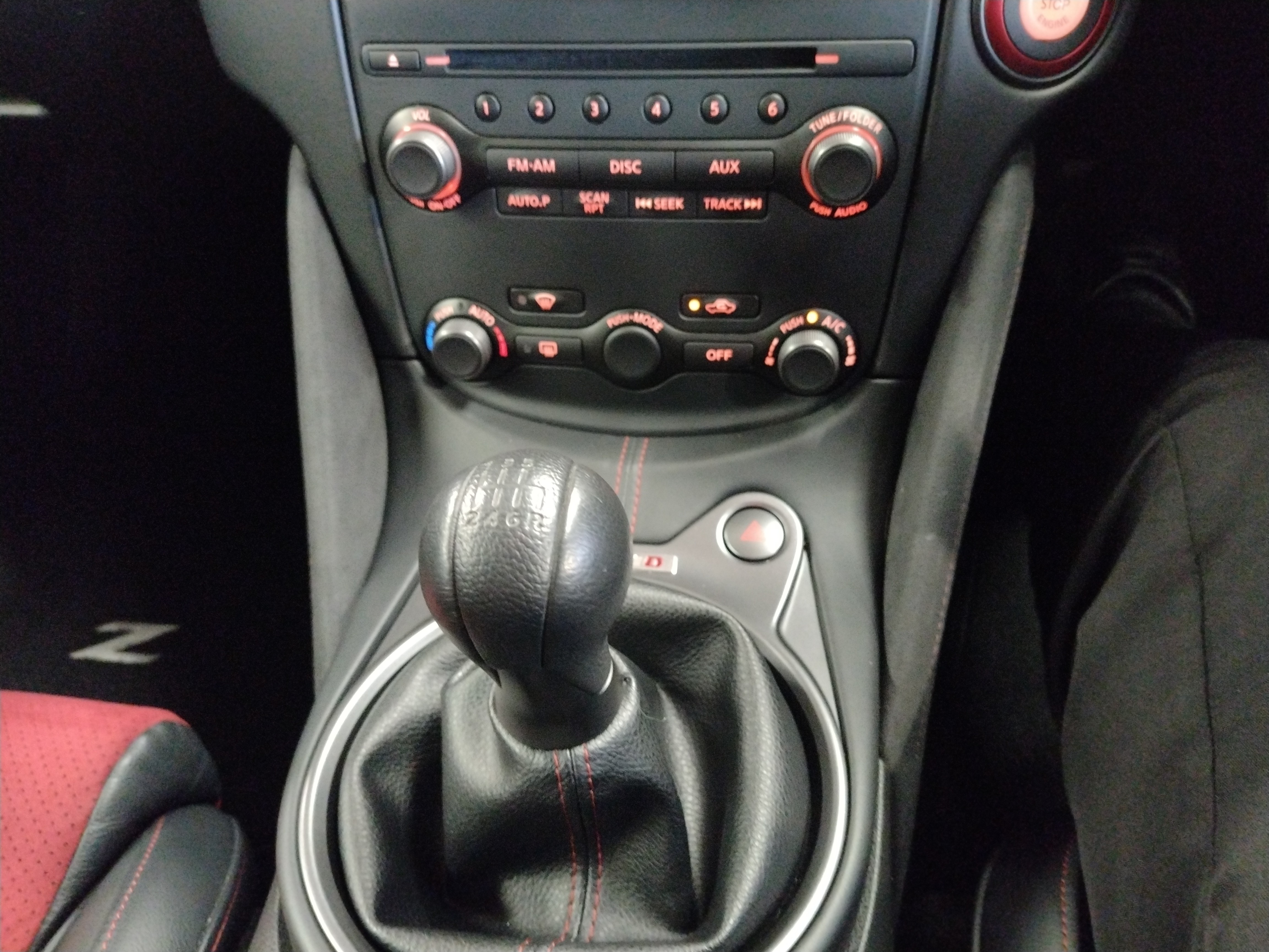 2017 MY18 Nissan 370Z Z34 NISMO Coupe Image 21