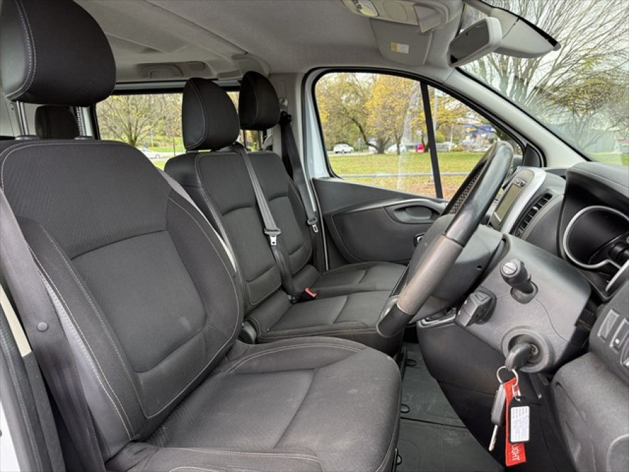 2022 Renault Trafic X82 Crew Lifestyle 125kW Van Image 11