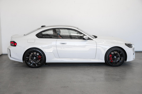 2026 BMW M2 G87 LCI  Coupe image 3