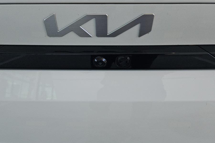 2024 MY25 Kia K4 CL4m GT-Line Sedan Image 11