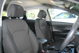 2019 Hyundai i30 PD2 MY19 Active Hatchback image 27