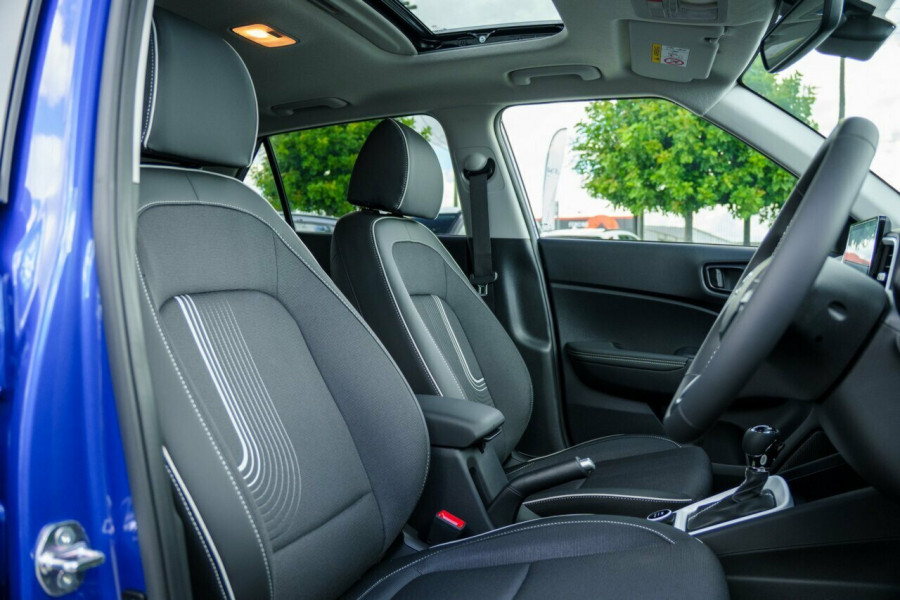2025 Hyundai Venue QX.V5 Elite SUV Image 18