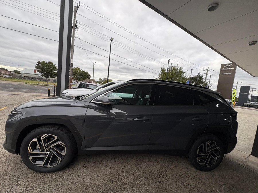 2025 MY26 Hyundai Tucson NX4.V4 Premium SUV Image 4