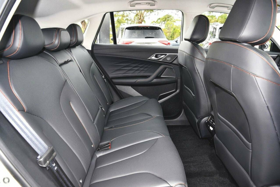 2024 MY24.5 MG HS AS33 Excite SUV Image 7