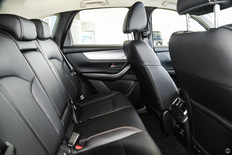 2025 Mazda CX-60 KH Series G40e GT SUV Image 8